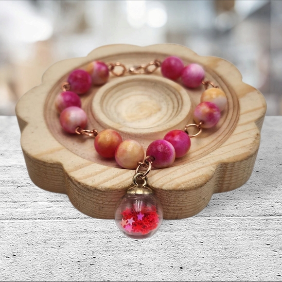 Handmade Jewelry - Handmade Pink and Gold Beaded Bracelet with Charm